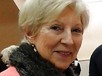 Alluring cutie spreading her pussy lips