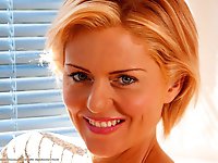 Model Rebecca from OlderWomen.com gallery 9