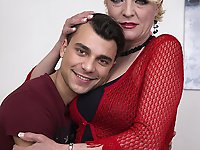 Naughty mature lady doing the guy next door