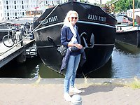 Eos dressed vs naked